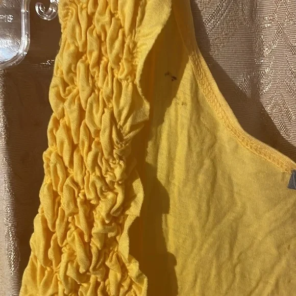 Yellow dress - Picture 3 of 3